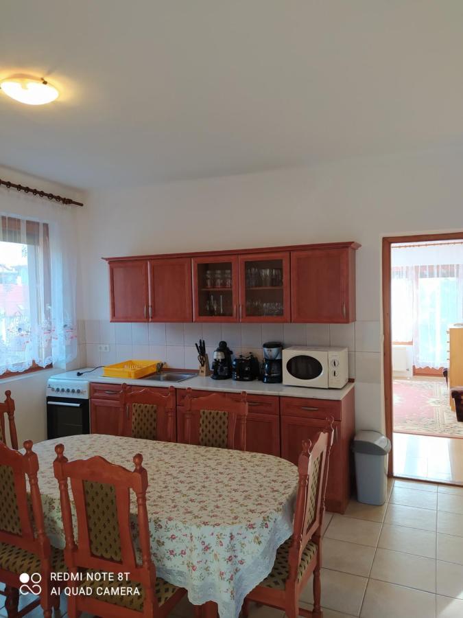 Anna Ilona Vendeghaz Hotel Badacsonytomaj Bagian luar foto