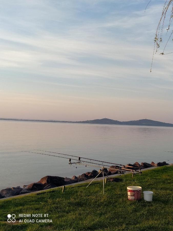 Anna Ilona Vendeghaz Hotel Badacsonytomaj Bagian luar foto