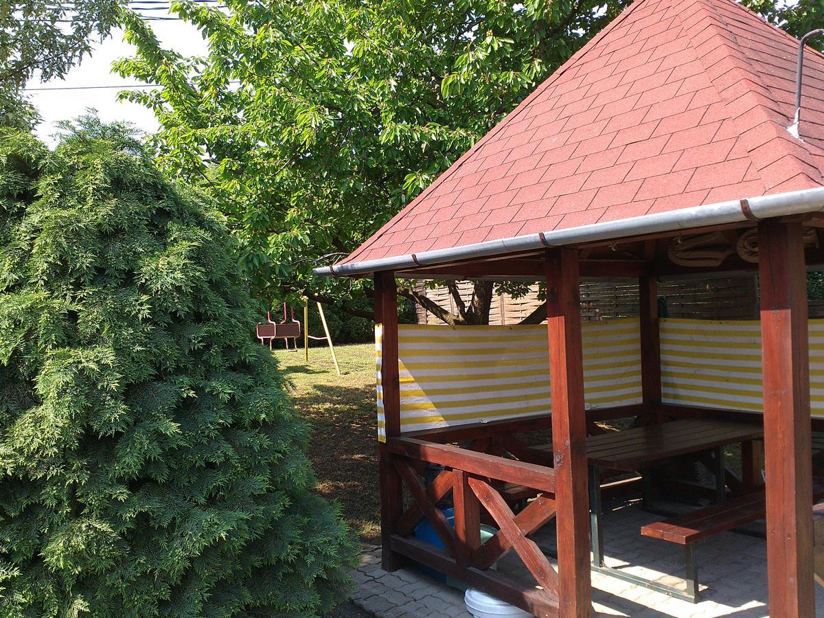 Anna Ilona Vendeghaz Hotel Badacsonytomaj Bagian luar foto