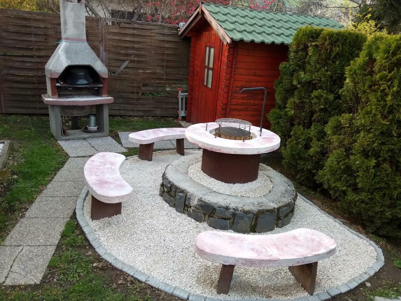 Anna Ilona Vendeghaz Hotel Badacsonytomaj Bagian luar foto